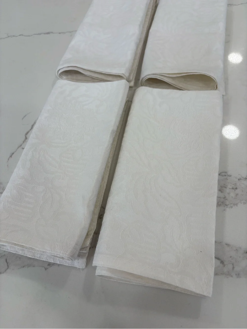 Ralph Lauren White Floral Jacquard Dinner Napkins Set of 4